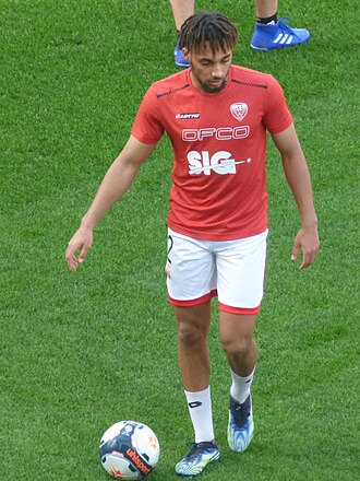 Sacha Boey - Bayern Munich Defender