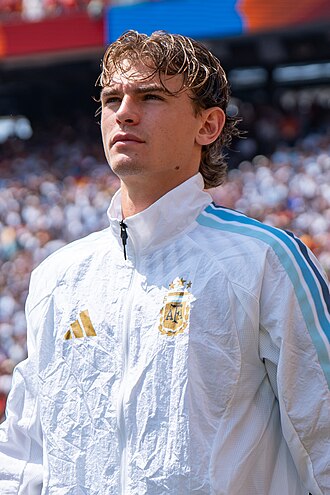 Nico Paz - Como Midfielder