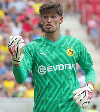 Gregor Kobel - Borussia Dortmund Goalkeeper