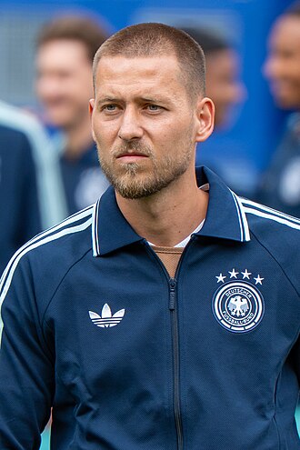 Waldemar Anton - Borussia Dortmund Defender