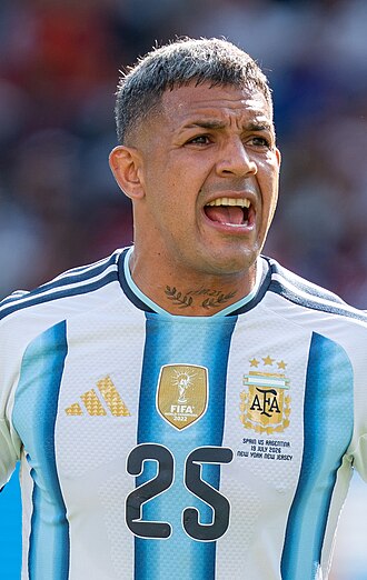 Facundo Medina - Lens Defender