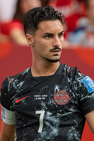Stephen Eustáquio - Porto Midfielder
